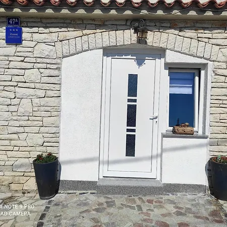 Cozy In Ripenda Verbanci 24 M² With Private Garden