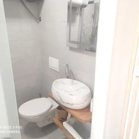 Charming In Ripenda Verbanci With Garden View 24 M² * Ripenda Kras